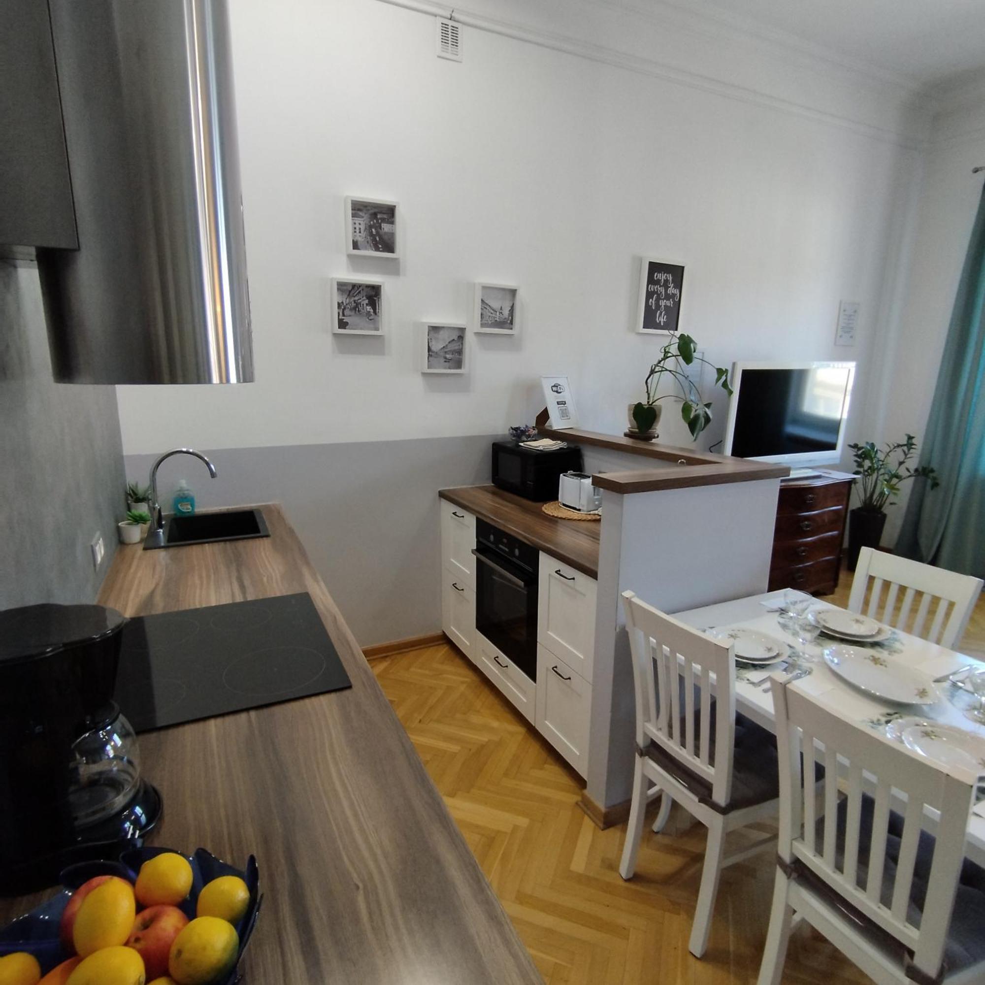 Apartmán Novo Mundo Varšava Exteriér fotografie